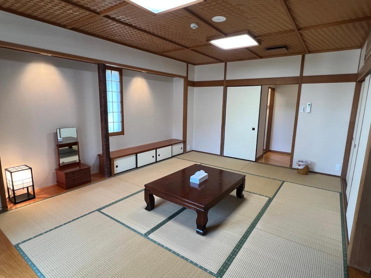 熱海温泉　実の別荘 Atami  Exterior foto
